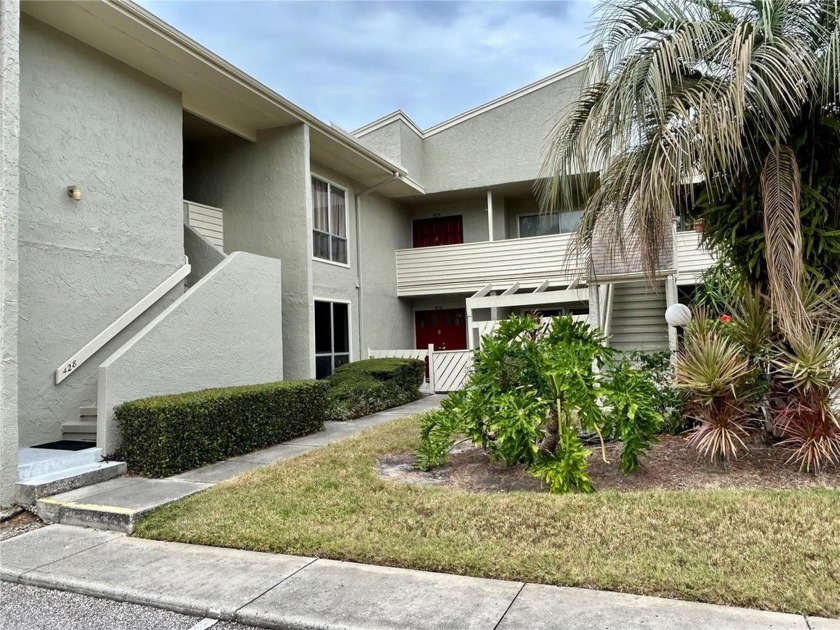 Beautiful 1st floor condo in the highly sought after community - Beach Condo for sale in Tarpon Springs, Florida on Beachhouse.com