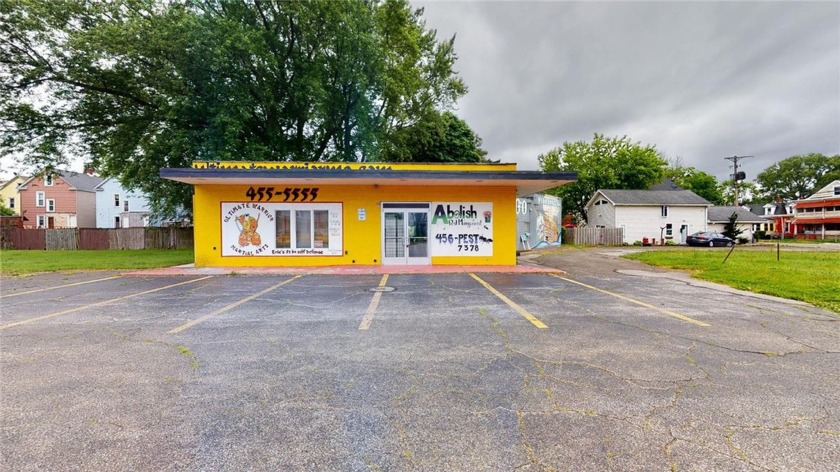 THIS COMMERCIAL PROPERTY IS LOCATED ON A HIGHLY VISIBLE ROAD - Beach Lot for sale in Erie, Pennsylvania on Beachhouse.com