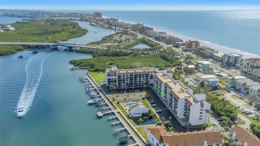 Originally designed with boaters in mind, Vista Bay offers a - Beach Condo for sale in Indian Shores, Florida on Beachhouse.com