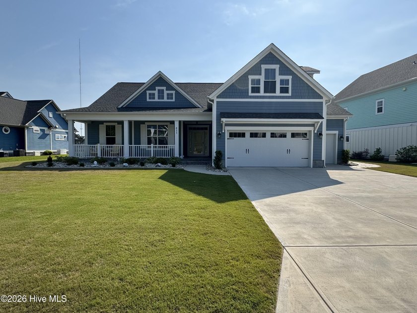 Welcome to this immaculate 4-bedroom, 3.5-bath home in the - Beach Home for sale in Holly Ridge, North Carolina on Beachhouse.com