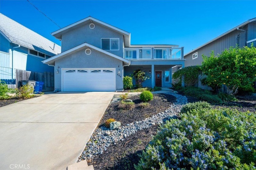 Coastal Living with Ocean & Morro Rock Views! Welcome to 590 - Beach Home for sale in Morro Bay, California on Beachhouse.com