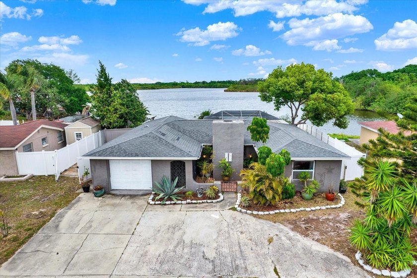 Under contract-accepting backup offers. Some properties offer a - Beach Home for sale in Holiday, Florida on Beachhouse.com