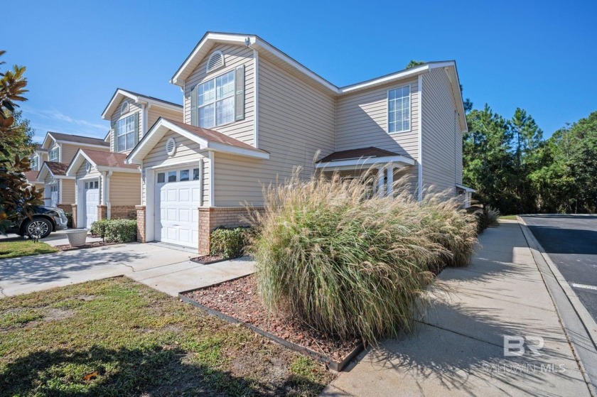 Welcome to this updated 3 bed 2.5 bath in Regency Club! The open - Beach Home for sale in Gulf Shores, Alabama on Beachhouse.com