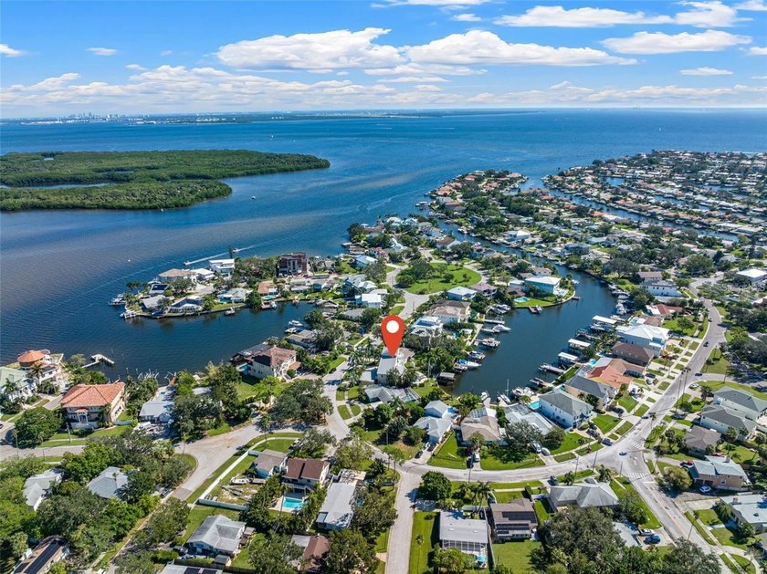 WATERFRONT ~ Located in the hidden gem of Arrowhead Estates - Beach Home for sale in St. Petersburg, Florida on Beachhouse.com