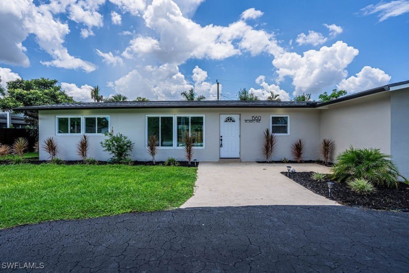 Welcome to your dream home in the highly desired historic - Beach Home for sale in Fort Myers, Florida on Beachhouse.com