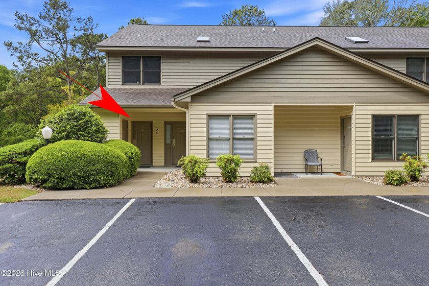 Located in Sea Trail Plantation, this Sunset Beach opportunity - Beach Townhome/Townhouse for sale in Sunset Beach, North Carolina on Beachhouse.com
