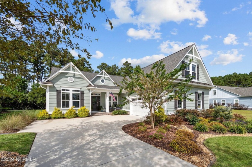 This METICULOUS home offers tremendous VALUE within the highly - Beach Home for sale in Holly Ridge, North Carolina on Beachhouse.com