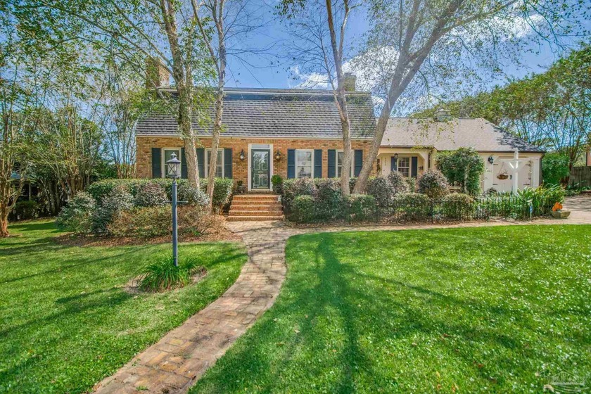 You have found your forever home! This old-world charming house - Beach Home for sale in Pensacola, Florida on Beachhouse.com