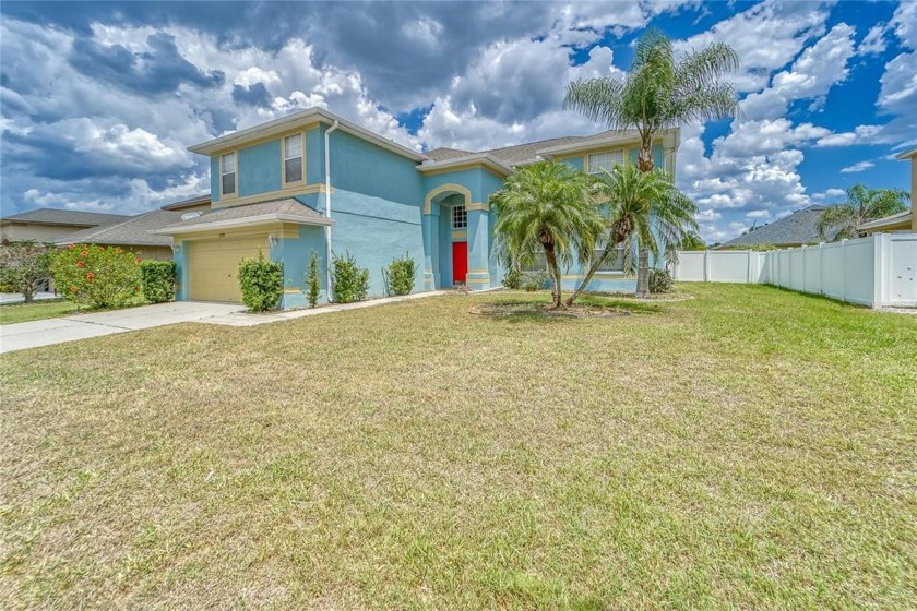 NO CDD and LOW HOA  in Summerfield (Amenities include: Community - Beach Home for sale in Riverview, Florida on Beachhouse.com