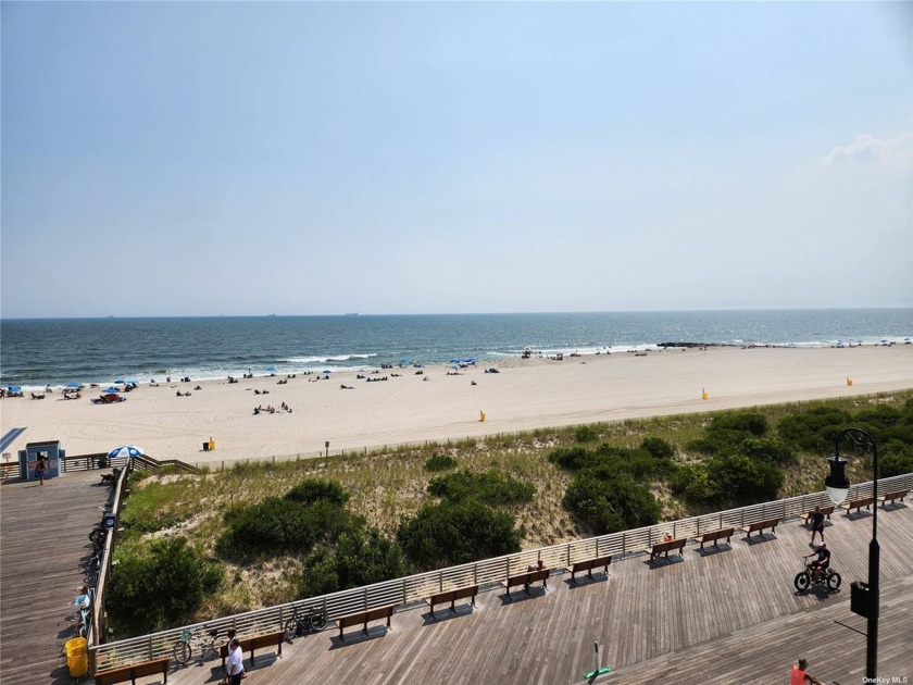 Direct Oceanfront 2 bedroom, 2 bathroom corner unit in a coop - Beach Home for sale in Long Beach, New York on Beachhouse.com