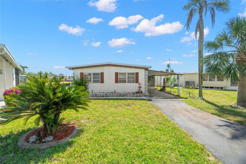Waterfront Handyman Special!  Home is being sold strictly *As - Beach Home for sale in St. Petersburg, Florida on Beachhouse.com