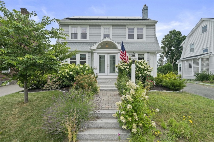 Just listed in the desirable Bayside/Beach community of - Beach Home for sale in Quincy, Massachusetts on Beachhouse.com