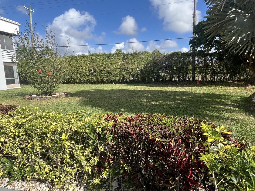 Private 2nd floor TRUE CORNER unit facing a garden view from - Beach Condo for sale in Delray Beach, Florida on Beachhouse.com