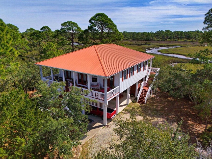 Well maintained home in highly sought after subdivision in - Beach Home for sale in Panacea, Florida on Beachhouse.com