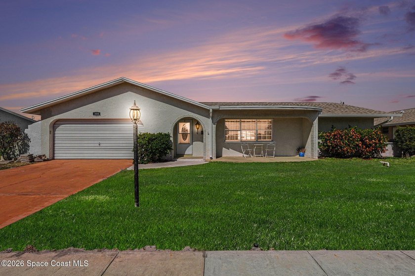 SPREAD OUT in this four-bedroom, two full bathrooms, two car - Beach Home for sale in Satellite Beach, Florida on Beachhouse.com