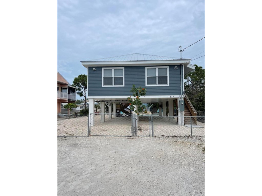 Beautiful 3-bedroom, 2-bathroom home located in Eden Pines- Big - Beach Home for sale in Big Pine Key, Florida on Beachhouse.com