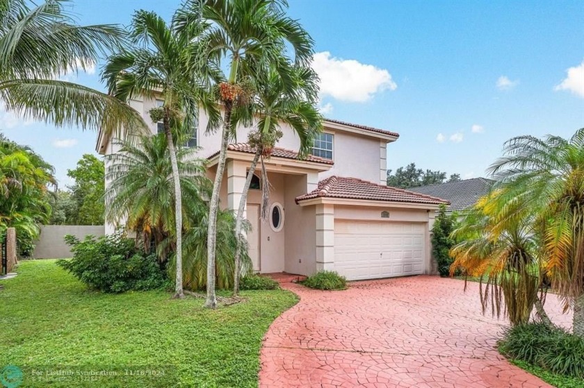 Pre-Forclosure! Priced below market value for quick sale!! Great - Beach Home for sale in Cooper City, Florida on Beachhouse.com