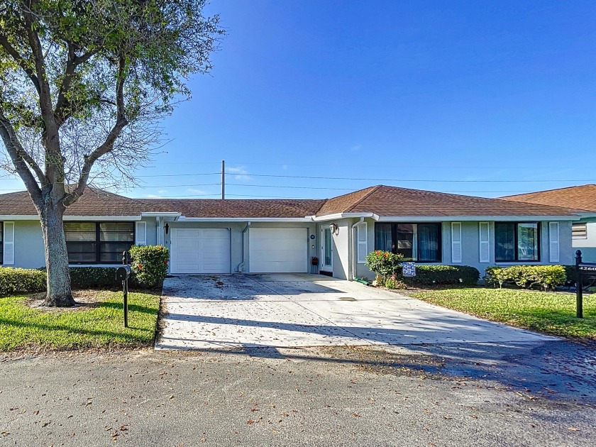 Beautifully upgraded  2 bed 2 bath Villa in sought after Bent - Beach Condo for sale in Boynton Beach, Florida on Beachhouse.com