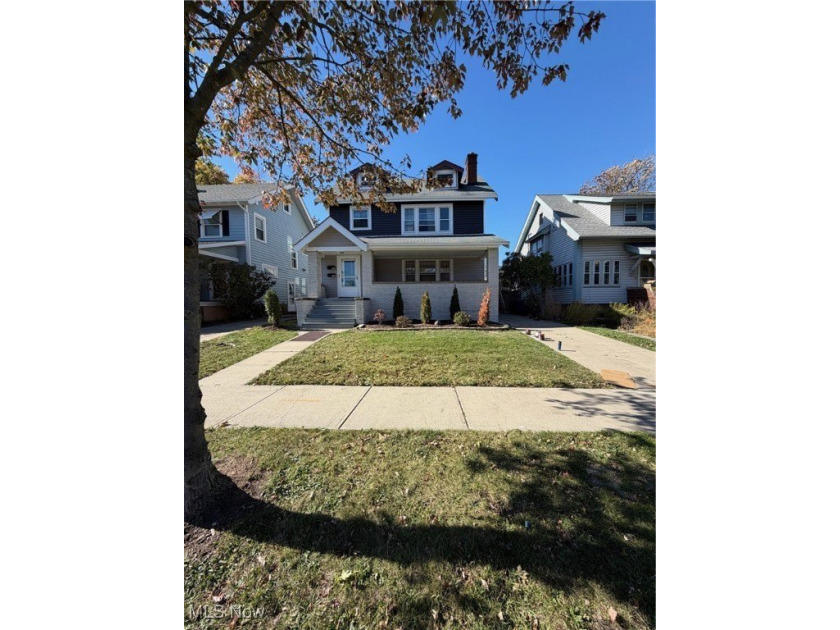 Charming 2 family home located in the heart of Lakewood. Old - Beach Home for sale in Lakewood, Ohio on Beachhouse.com