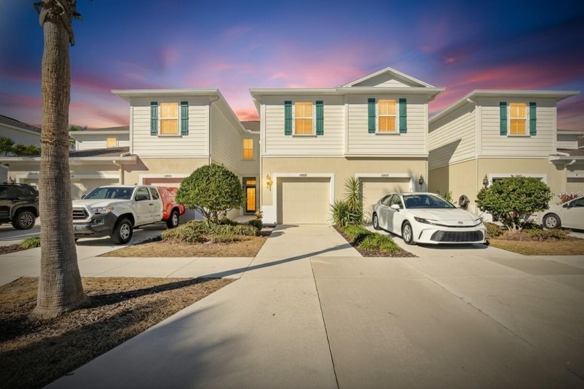 Welcome to your low-maintenance sanctuary in the highly coveted - Beach Townhome/Townhouse for sale in Riverview, Florida on Beachhouse.com