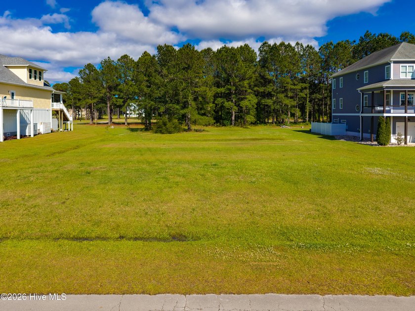 Situated in a picturesque setting is a 2nd row lot waiting for a - Beach Lot for sale in Beaufort, North Carolina on Beachhouse.com