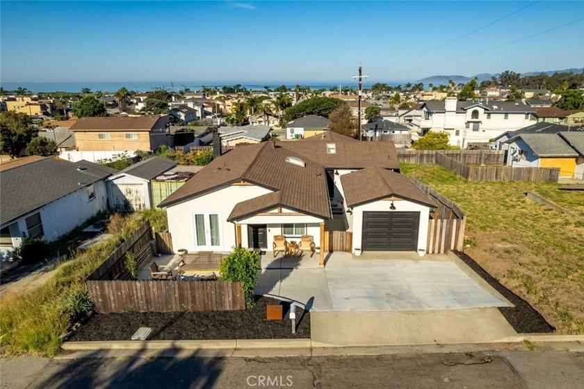 Beautifully updated 3-bedroom, 2-bath home, ideally located just - Beach Home for sale in Grover Beach, California on Beachhouse.com