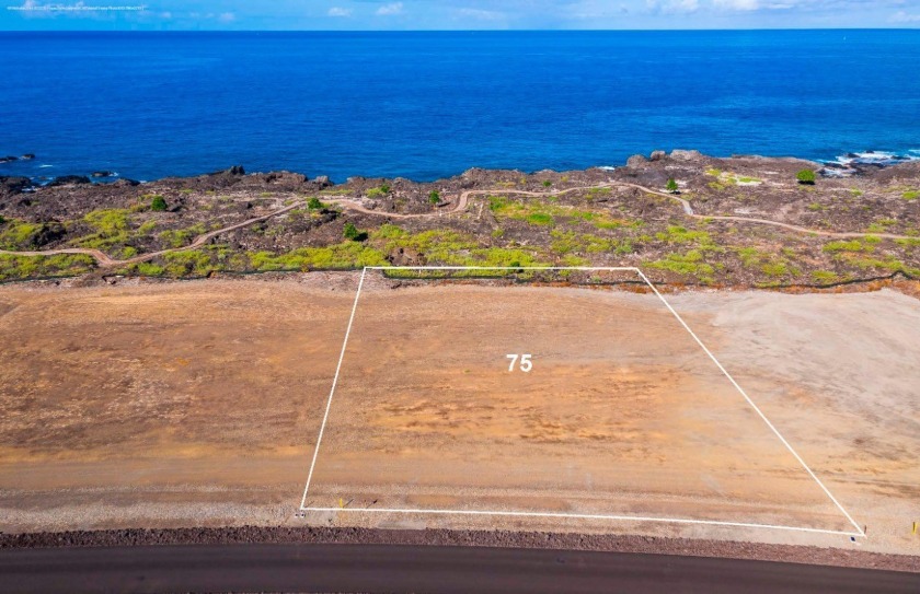 Hokulia Phase 2, Lot 75 is an exceptional front row parcel with - Beach Lot for sale in Kealakekua, Hawaii on Beachhouse.com