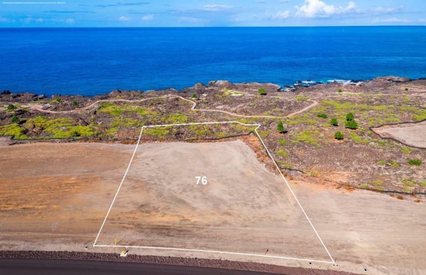 Hokulia Phase 2, Lot 76 is an exceptional front row parcel with - Beach Lot for sale in Kealakekua, Hawaii on Beachhouse.com