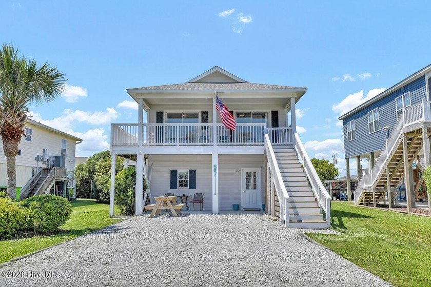 Welcome to this meticulously maintained, tastefully decorated - Beach Home for sale in Surf City, North Carolina on Beachhouse.com
