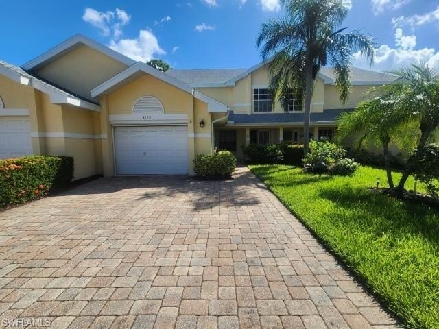 Enjoy this 3 bedroom / 2.5 bath lakefront home along with - Beach Townhome/Townhouse for sale in Estero, Florida on Beachhouse.com