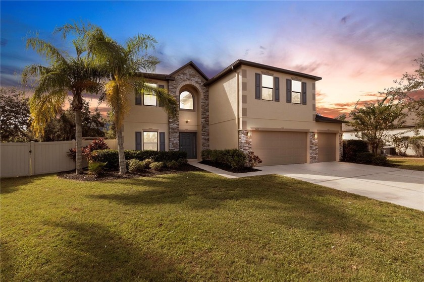 One or more photo(s) has been virtually staged. Motivated - Beach Home for sale in Palmetto, Florida on Beachhouse.com