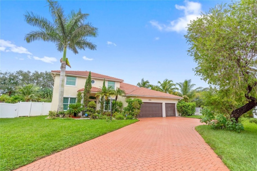 Located inside Stoneridge Lake Estates, close to major roadways - Beach Home for sale in Pembroke Pines, Florida on Beachhouse.com