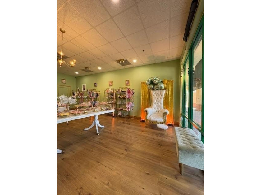 Established Pet Grooming Business for Sale - Turnkey Opportunity - Beach Commercial for sale in Delray Beach, Florida on Beachhouse.com