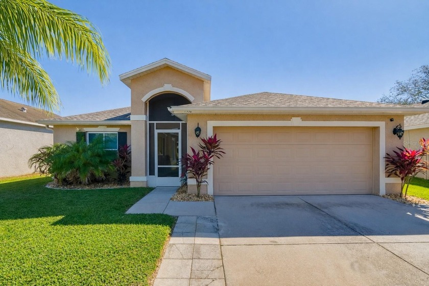 Under contract-accepting backup offers. Welcome to the quaint - Beach Home for sale in New Port Richey, Florida on Beachhouse.com