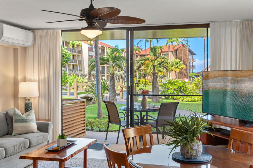 Oceanview - Papakea H107 AC, King Bed, Ground Corner - Beach Vacation Rentals in Lahaina, Hawaii on Beachhouse.com