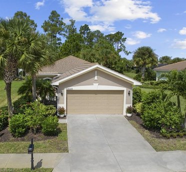 Welcome to this single family, 2 bed, 2 bath attached 2-car - Beach Home for sale in Fort Myers, Florida on Beachhouse.com