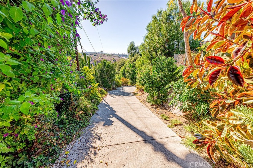 This Prestigious Old Sunny Hills Parcel of Vacant Land Spans - Beach Lot for sale in Fullerton, California on Beachhouse.com