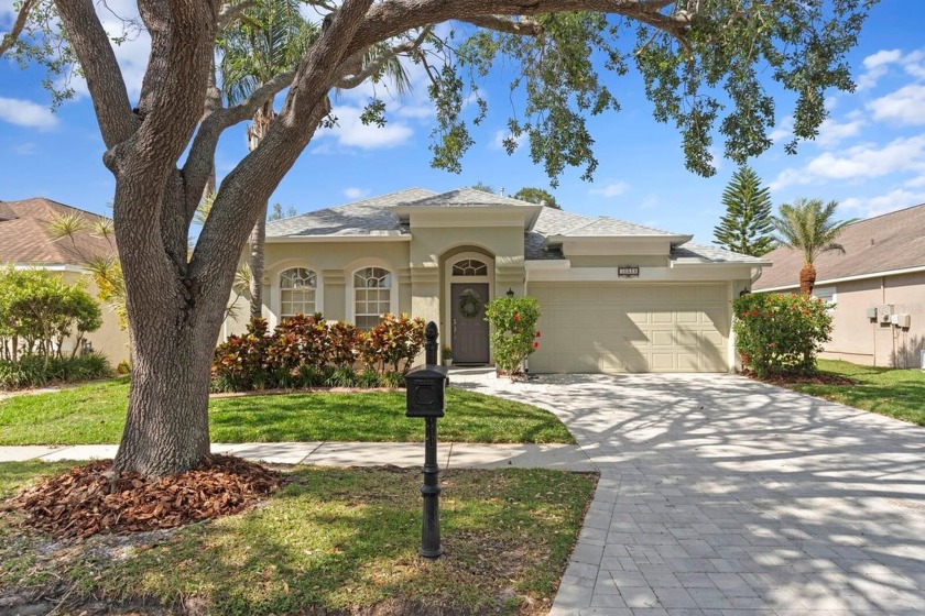 One or more photo(s) has been virtually staged. Nestled in the - Beach Home for sale in Tampa, Florida on Beachhouse.com