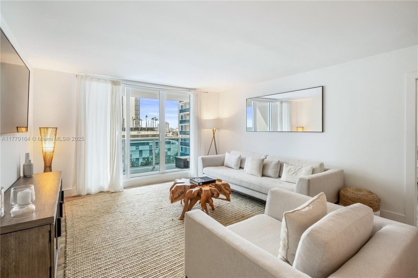 Gorgeous 1 bed, 1.5 bath oceanview residence with balcony - Beach Condo for sale in Miami Beach, Florida on Beachhouse.com