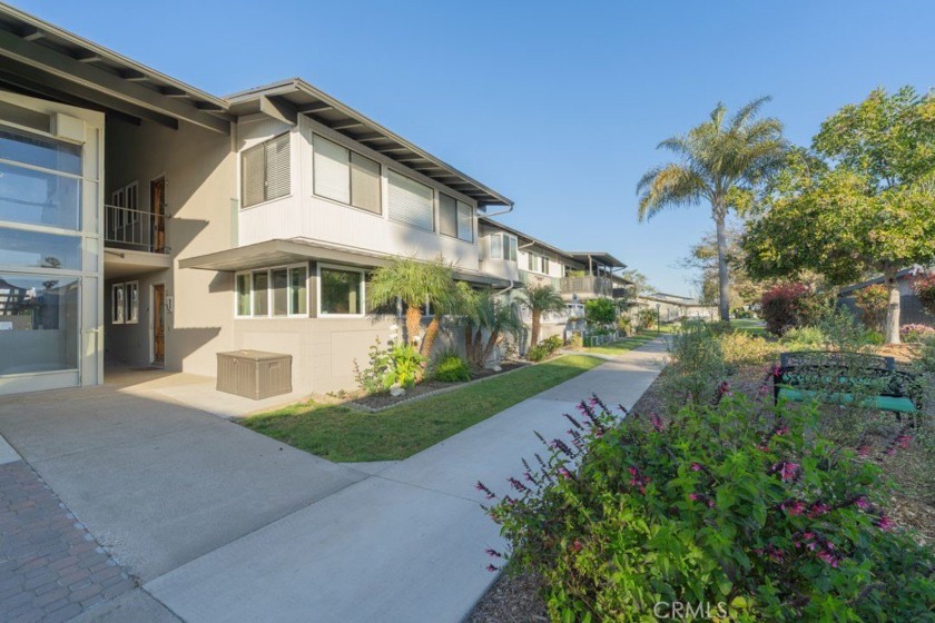 Welcome to this beautifully updated and freshly repainted - Beach Other for sale in Seal Beach, California on Beachhouse.com