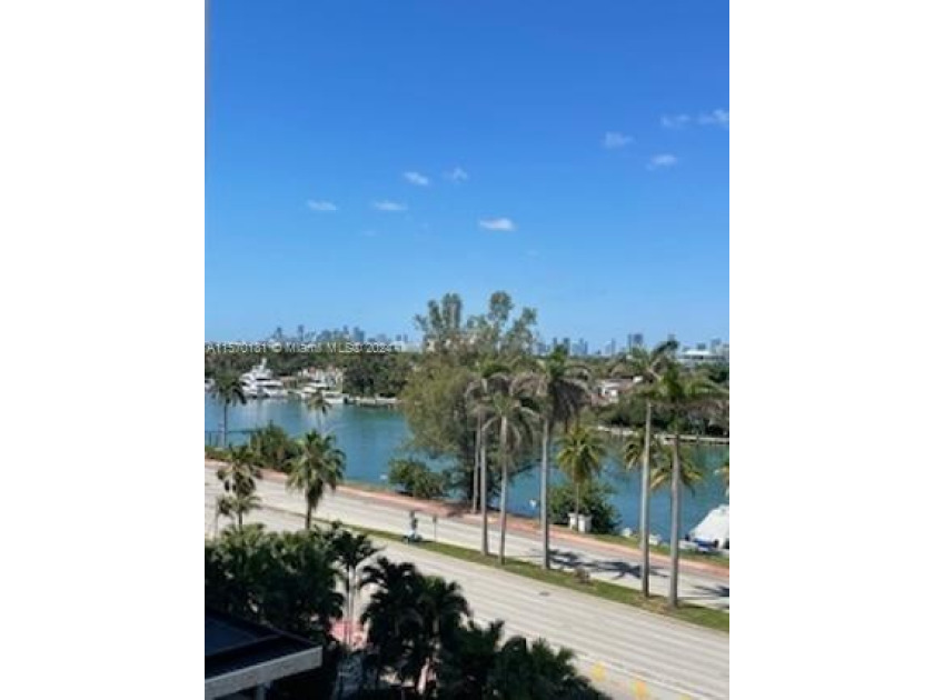 RELAXING BEACH LIFESTYLE - WITH SOUTH EXPOSURE VIEW! OPEN - Beach Condo for sale in Miami Beach, Florida on Beachhouse.com