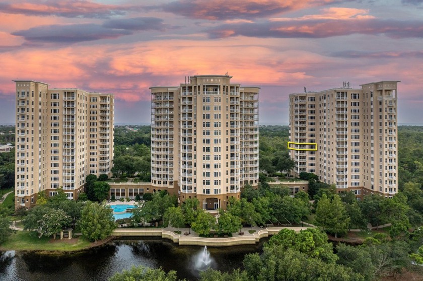 RENOVATED BARCLAY UNIT! A beautiful, upgraded unit in - Beach Condo for sale in Destin, Florida on Beachhouse.com