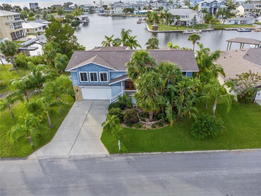 One or more photo(s) has been virtually staged. Welcome to your - Beach Home for sale in Hernando Beach, Florida on Beachhouse.com