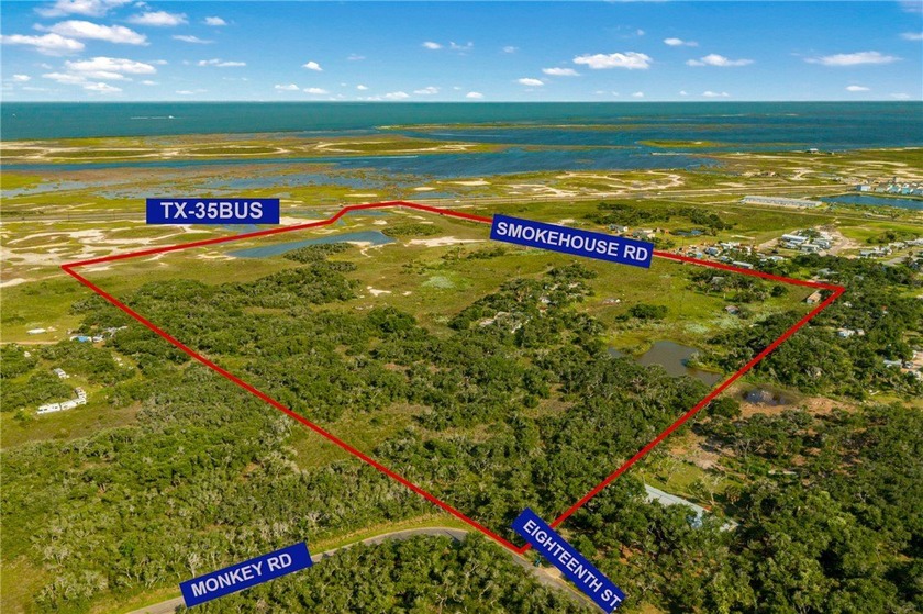 RARE COASTAL REDEVELOPMENT OPPORTUNITY - 39.95 ACRES IN ROCKPORT - Beach Acreage for sale in Rockport, Texas on Beachhouse.com