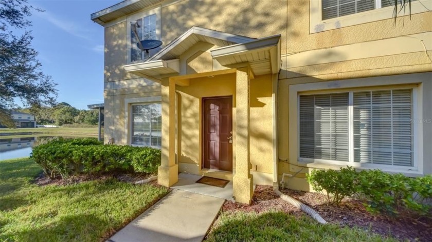 Presenting this BEAUTIFUL END UNIT TOWNHOME with WATER VIEWS! - Beach Townhome/Townhouse for sale in Riverview, Florida on Beachhouse.com