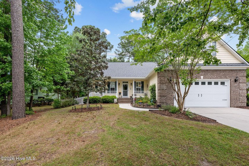 Discover this stunning home nestled in the desirable Town of - Beach Home for sale in New Bern, North Carolina on Beachhouse.com