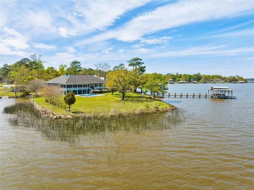 Get out your pencil because we are about to check ALL THE - Beach Home for sale in Theodore, Alabama on Beachhouse.com