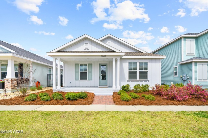 MOTIVATED SELLER! *SELLER OFFERING $10,000 TOWARDS CLOSING COSTS - Beach Home for sale in Panama City, Florida on Beachhouse.com