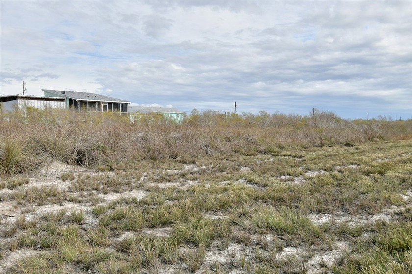 2 LOTS SIDE BY SIDE IN HOLIDAY BEACH WEST. CLOSE TO THE PRIVATE - Beach Lot for sale in Rockport, Texas on Beachhouse.com