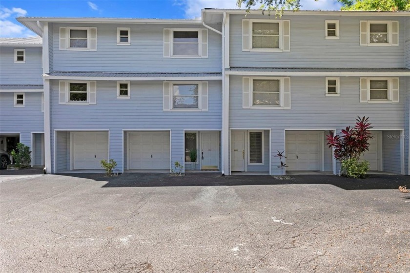WATERFRONT SOUTH TAMPA TOWNHOME ON TAMPA BAY! Don't miss this - Beach Townhome/Townhouse for sale in Tampa, Florida on Beachhouse.com
